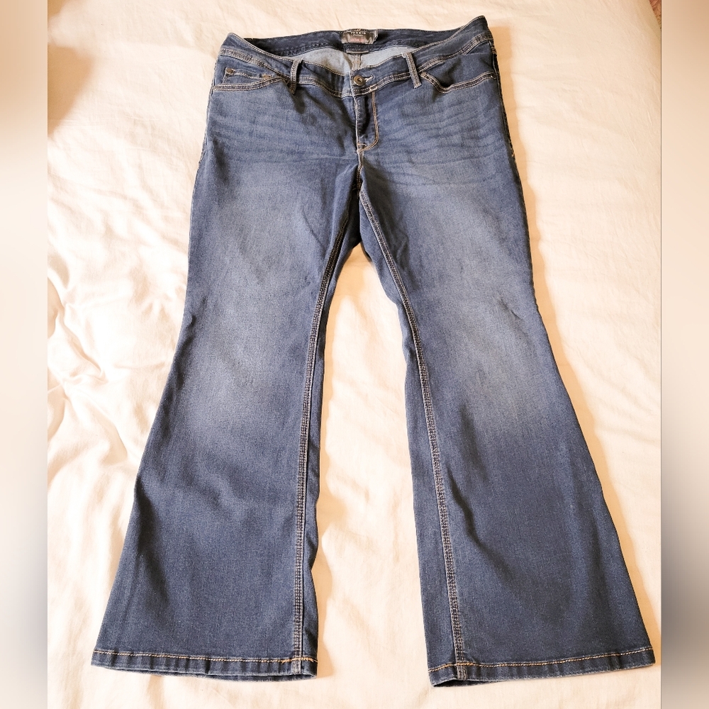 TORRID 14XS Boot cut jeans